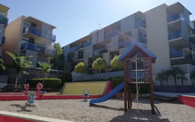 Residencial Paradise Village B