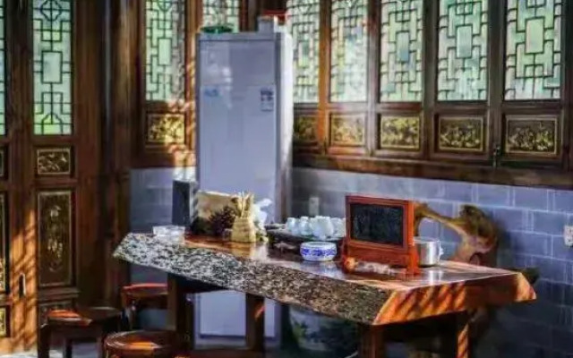 Huiqingshe Inn Xidi