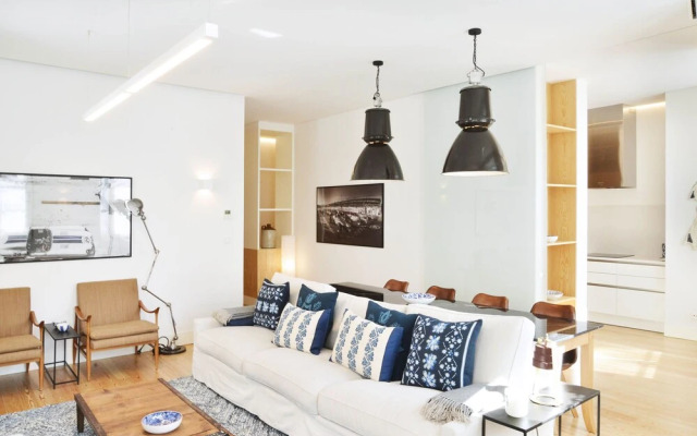Chiado 4-Bedroom Flat