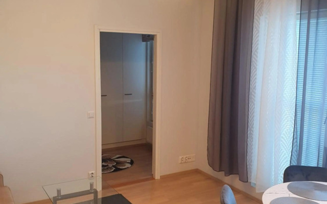 Moderni, viihtyisä pikkukaksio saunalla