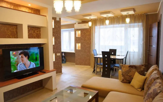 RiverSide Apartments