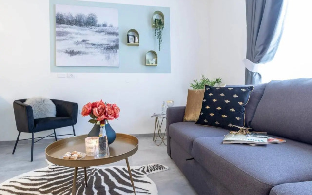 Beautiful 1 bedroom in great central area