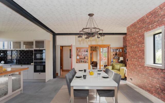 No11 B&B