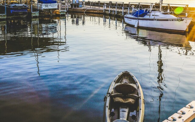 Airstream Houseboat Amazing Lake Travis View
