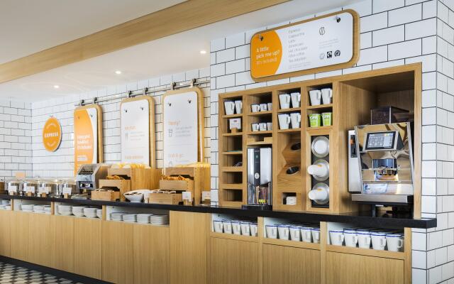 Holiday Inn Express London - Park Royal by IHG