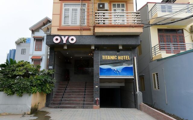 Titanic Hotel