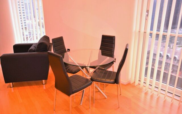 Zen Apartments - City Airport London