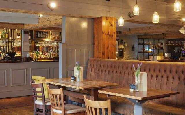 The Fieldhead Hotel by Greene King Inns