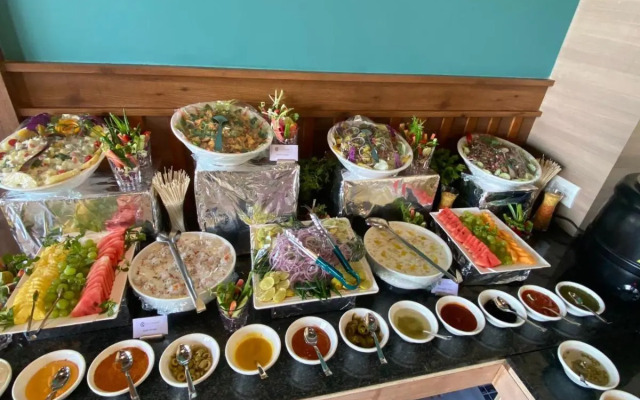 Click Hotel LH Seven Morbi