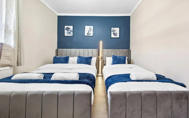 Modern Bed Apartment