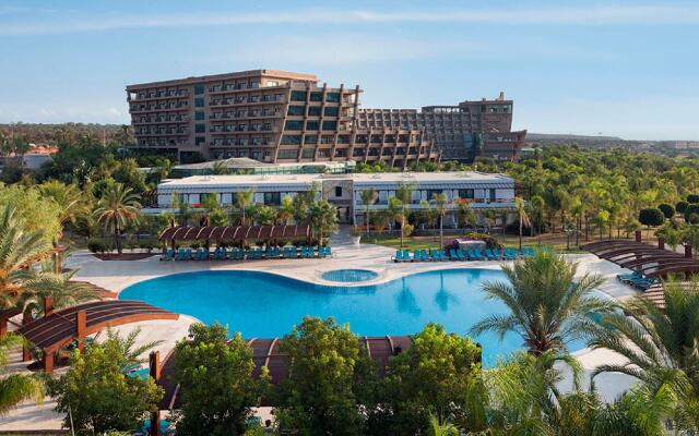 Noah's Ark Deluxe Hotel & Spa