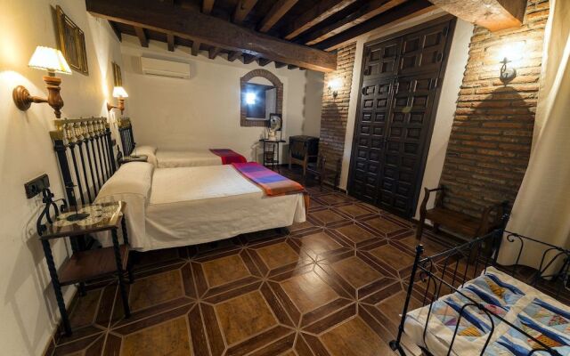 Apartamentos Rurales La Solana