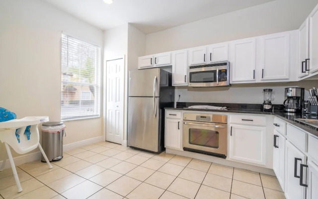 Cozy 3BR Regal Oaks Close to Disney