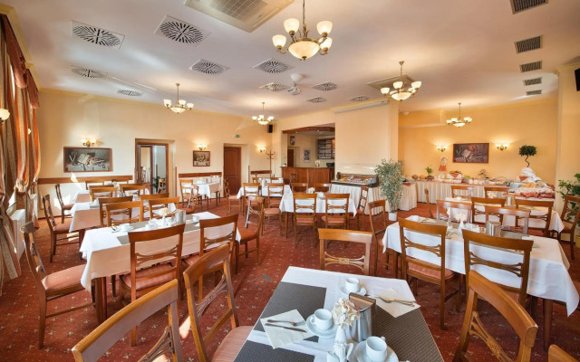 Hotel Podhrad