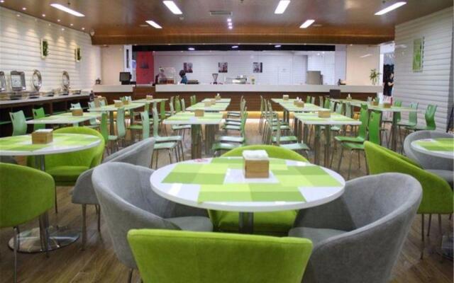 Tianjin Tangram Hotel