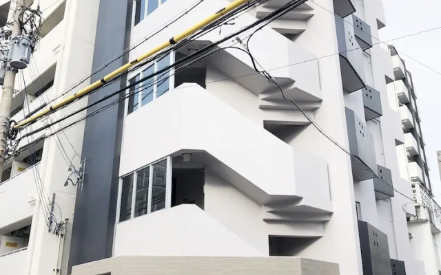 Tommy Condominium Maejima