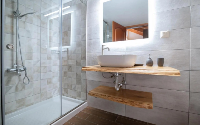 Sofita με θέα τη θάλασσα