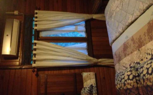 Palanta Roemah Kajoe Syariah Villa – Guest Rooms – Padang