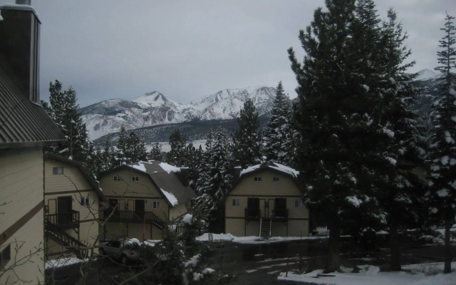 Mammoth View Villas Mammoth Reservation Bureau