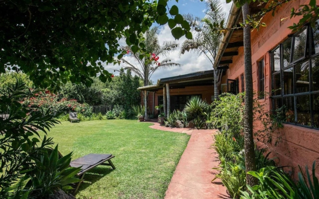 Punda Milias Nakuru Camp