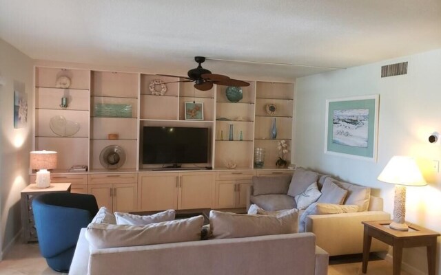 Steve's Bonita Beach Club Condo