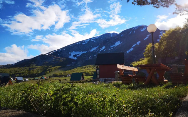 Guest House Tiha noć
