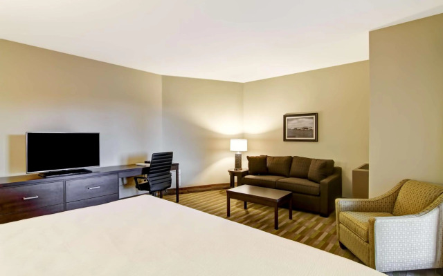 Best Western London Airport Inn & Suites