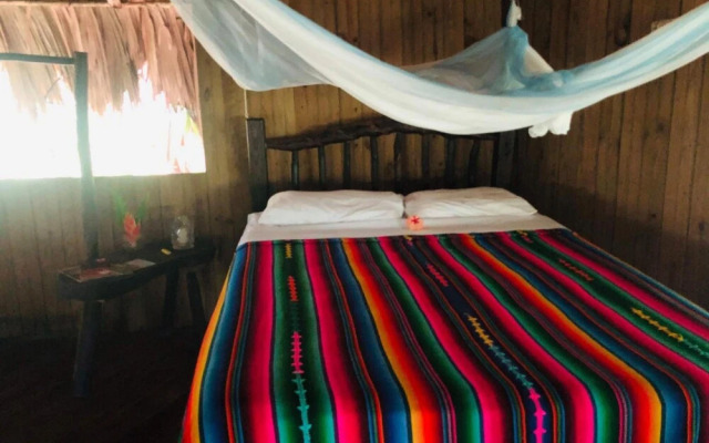 Martz Farm Treehouses & Cabanas