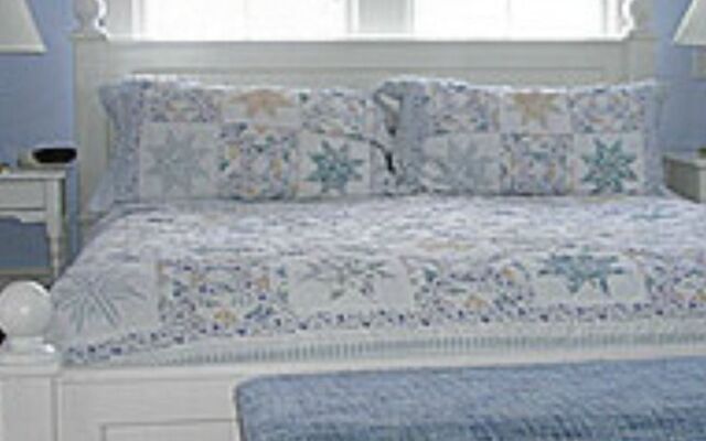 The Trumbull House Bed and Breakfast