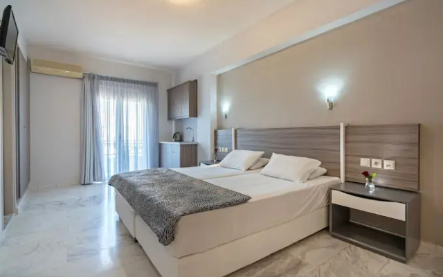 Apollo Hotel II