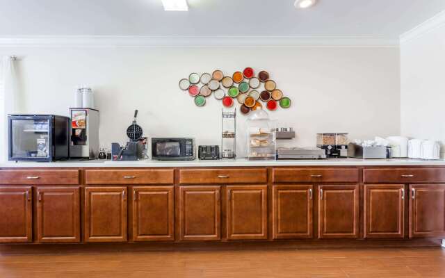 Ramada by Wyndham Tell City