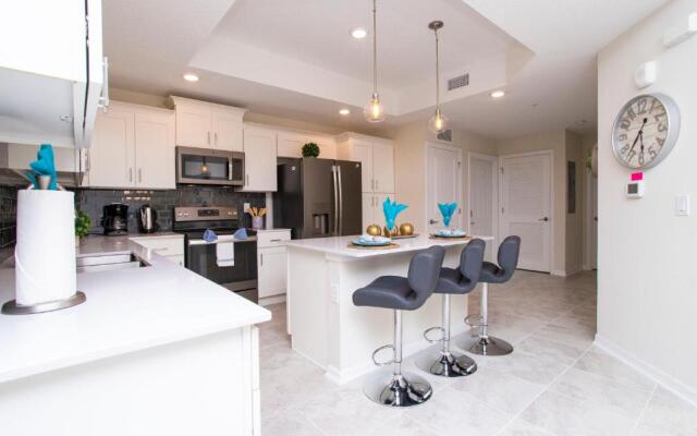 Amazing Home With Mickey Themed Decorated Bedroom Near Disney