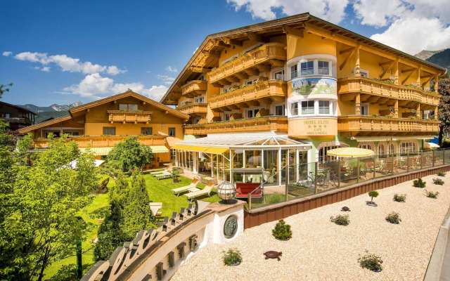 Hotel Elite (Adults Only 16+)