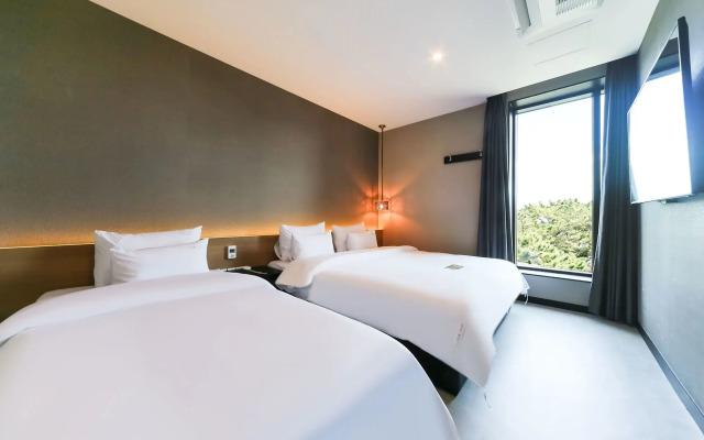 Le Idea Hotel