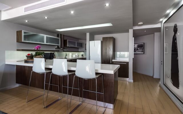 1304 Mandela Rhodes Tower