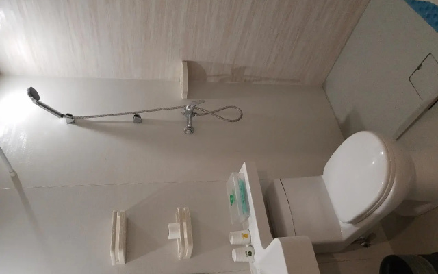 Jitai Hotel (Shanghai Train Station South Square)