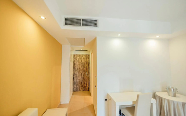 Prince Franklyn Hotel