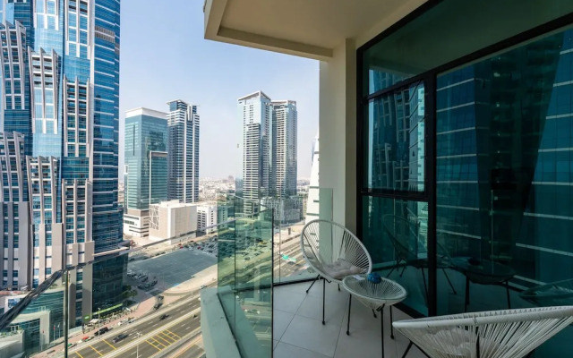 Vibrant 2BR Miami Vibes at Business Bay