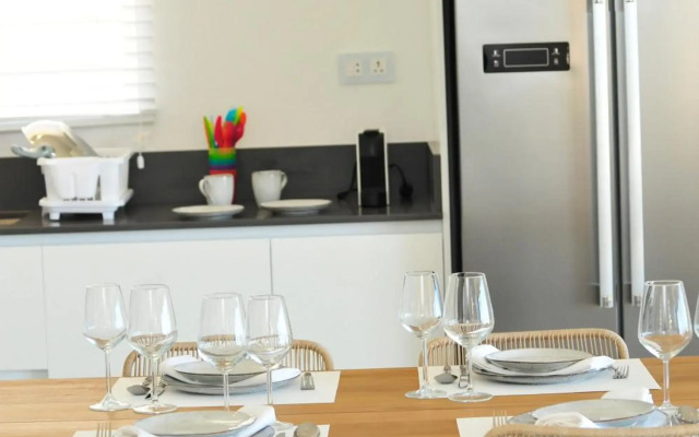 OBiches Luxury Beachfront Apartment Trou-aux-Biches