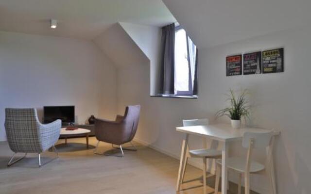 Woestyne Business & Leisure Apartments Cleythil