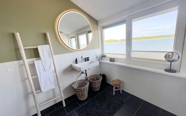 Oceanhouse Comfortable Holiday Residence