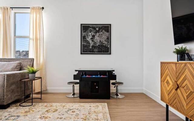 Seamons 5 Bedroom Home