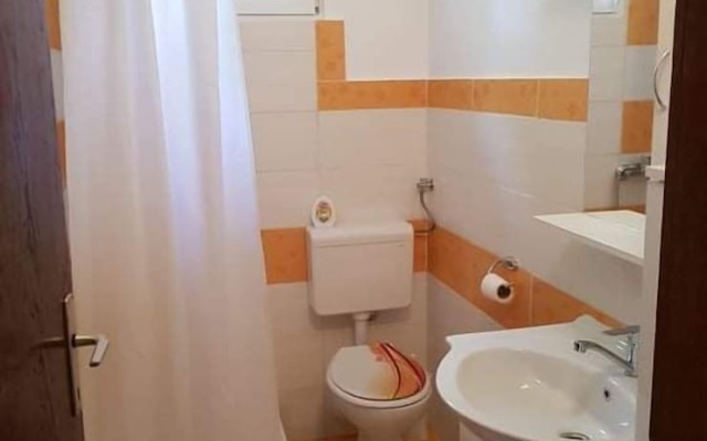 Apartments Dora