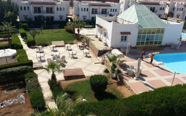 Logaina Sharm Resort