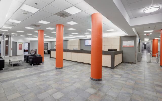 Seneca Residence & Conference Centre - Newnham