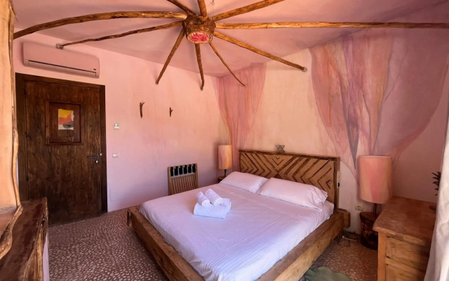 Boutique Hostal Salinas