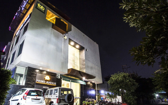Fabhotel Prime Avenue