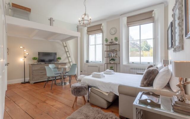 Studio Flat in South Kensington