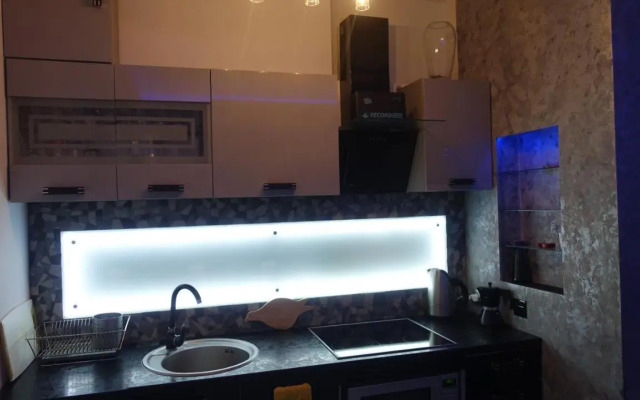 Apartament Neon