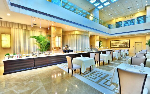 Beijing Broadcasting Tower Hotel